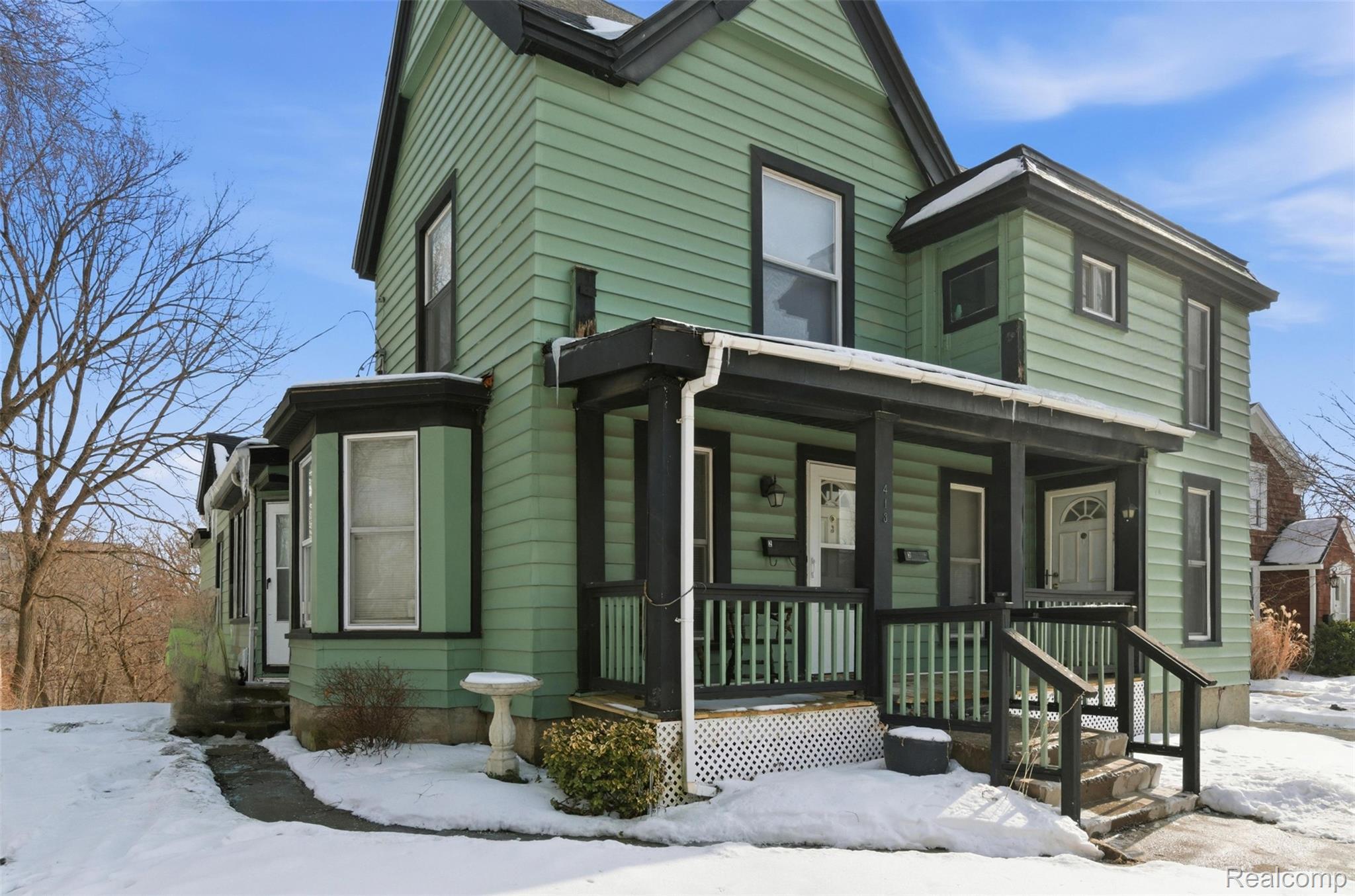 413 S Huron Street S