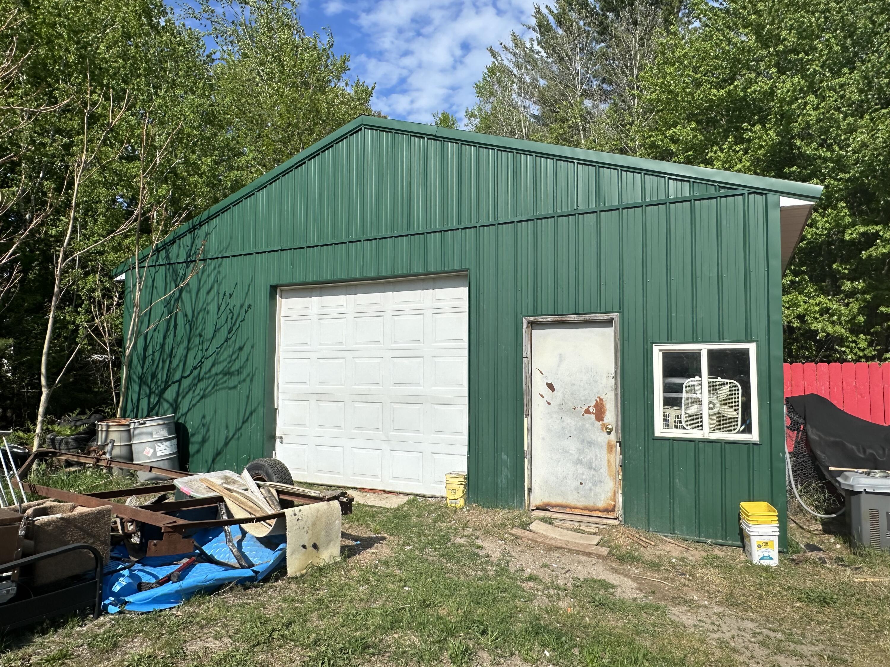 4354 N US Highway 31