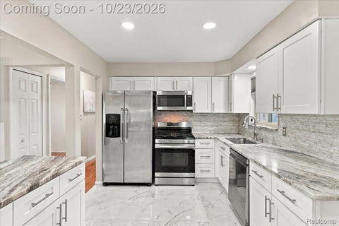 Tiny photo for 4906 Fairmont Court, Sterling Heights City, MI 48310 (MLS # 20261085030)