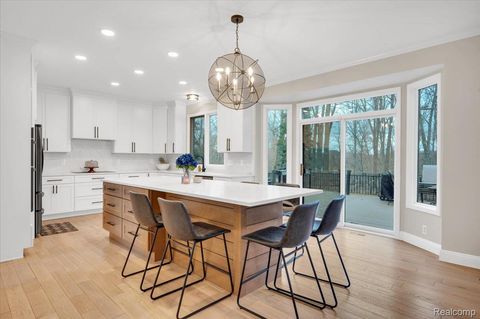 Tiny photo for 54424 Maple Creek Court, Shelby Charter Township, MI 48316 (MLS # 20261002784)