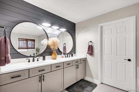 Tiny photo for 54424 Maple Creek Court, Shelby Charter Township, MI 48316 (MLS # 20261002784)