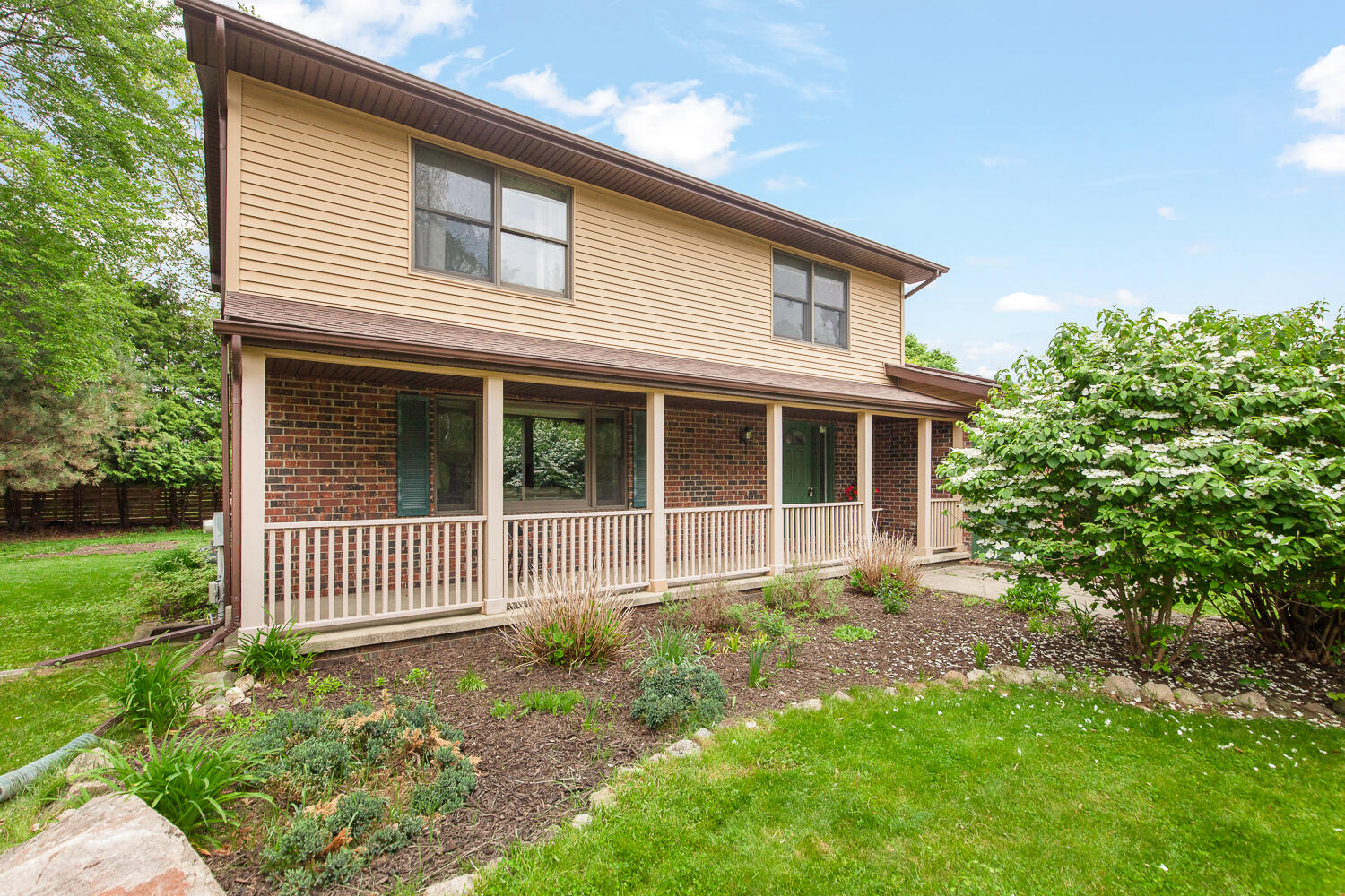 1302 N Freer Road