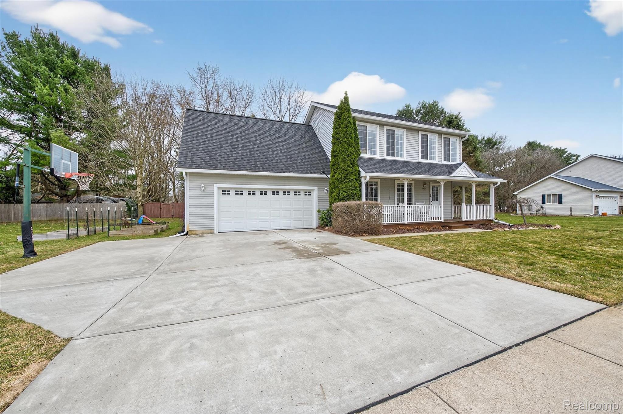 2454 Calvin Court