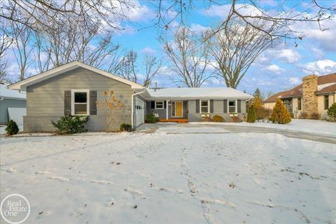 1155 N 6th Street St Clair City MI 48079