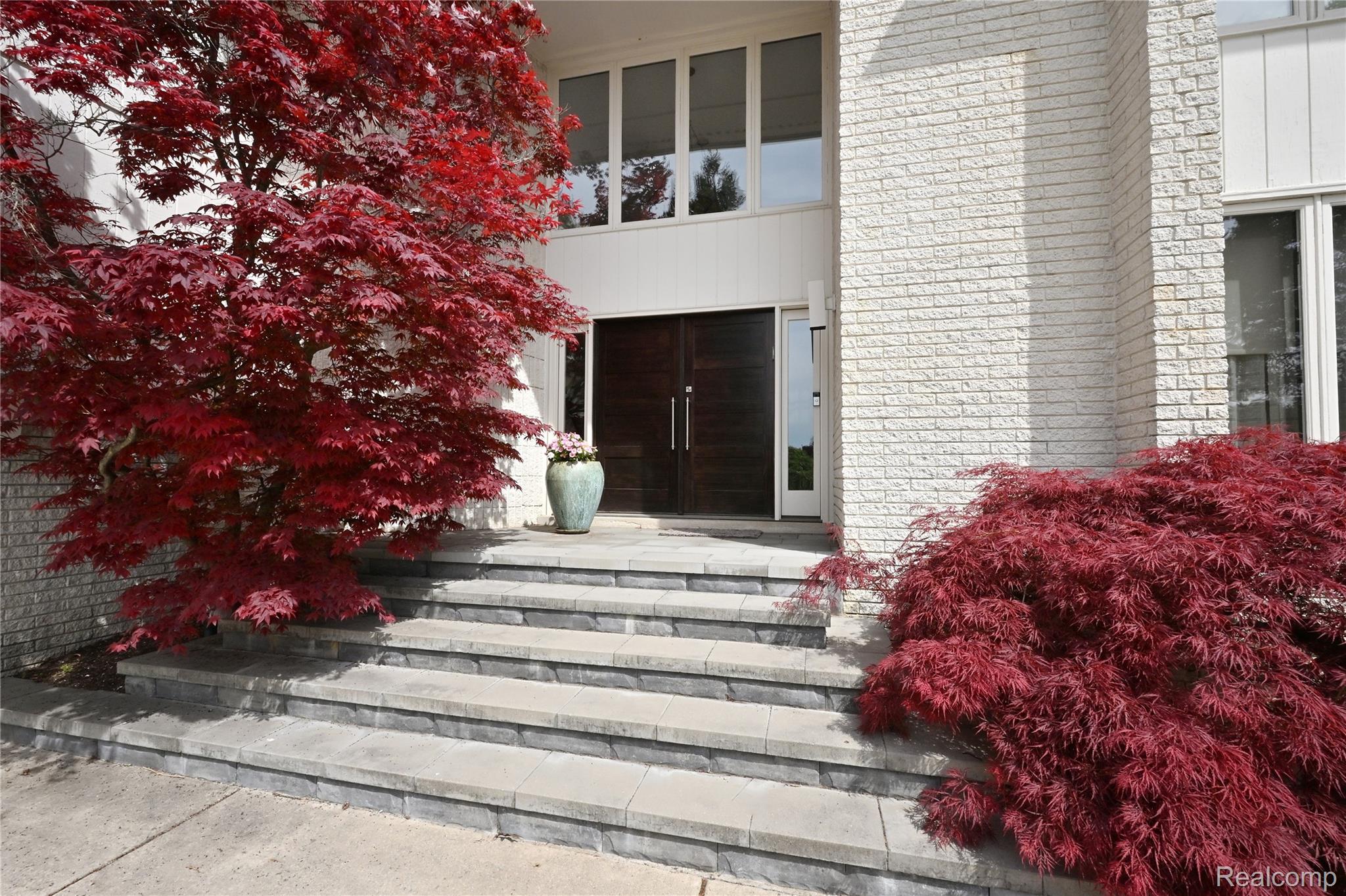 3202 Shadydale Court