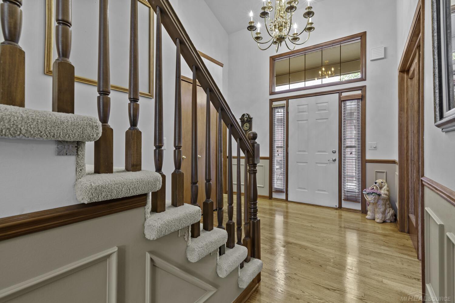 54651 Kingsley Court