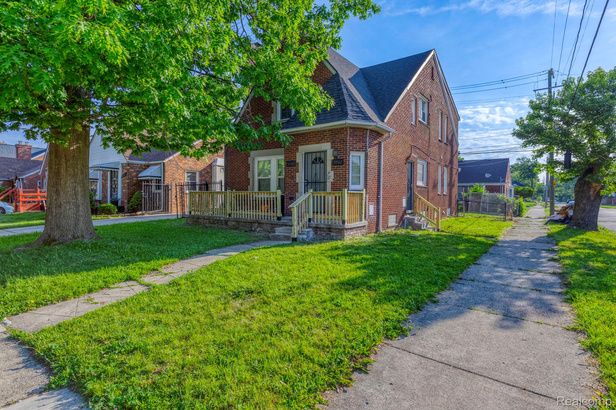 5500 Devonshire Road