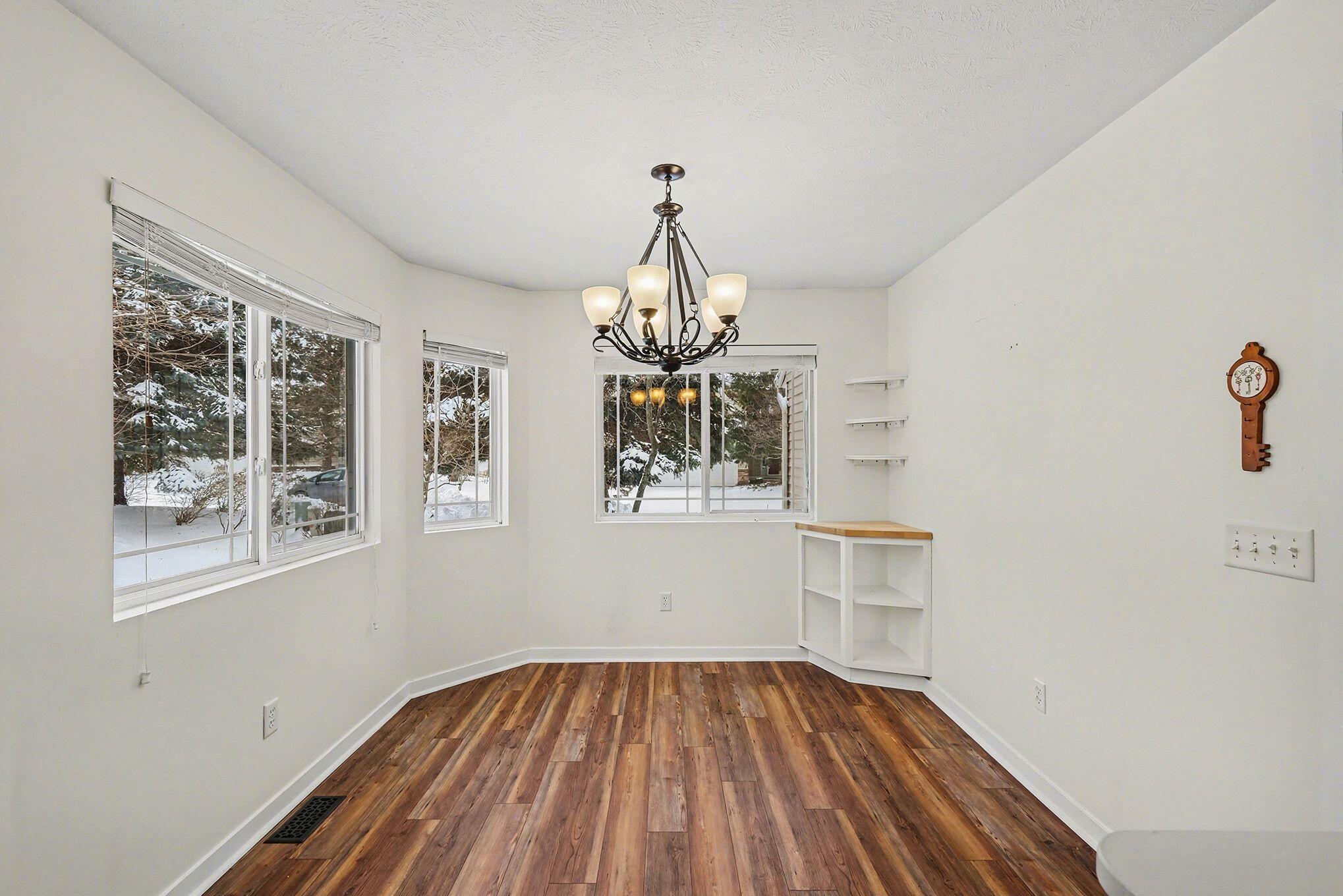 7407 Cactus Cove Drive SW