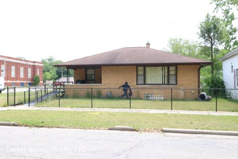 709 Catherine Avenue Muskegon City MI 49442