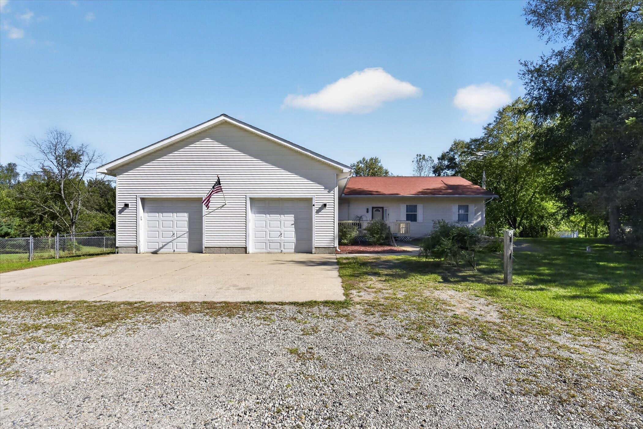 4211 Green Highway