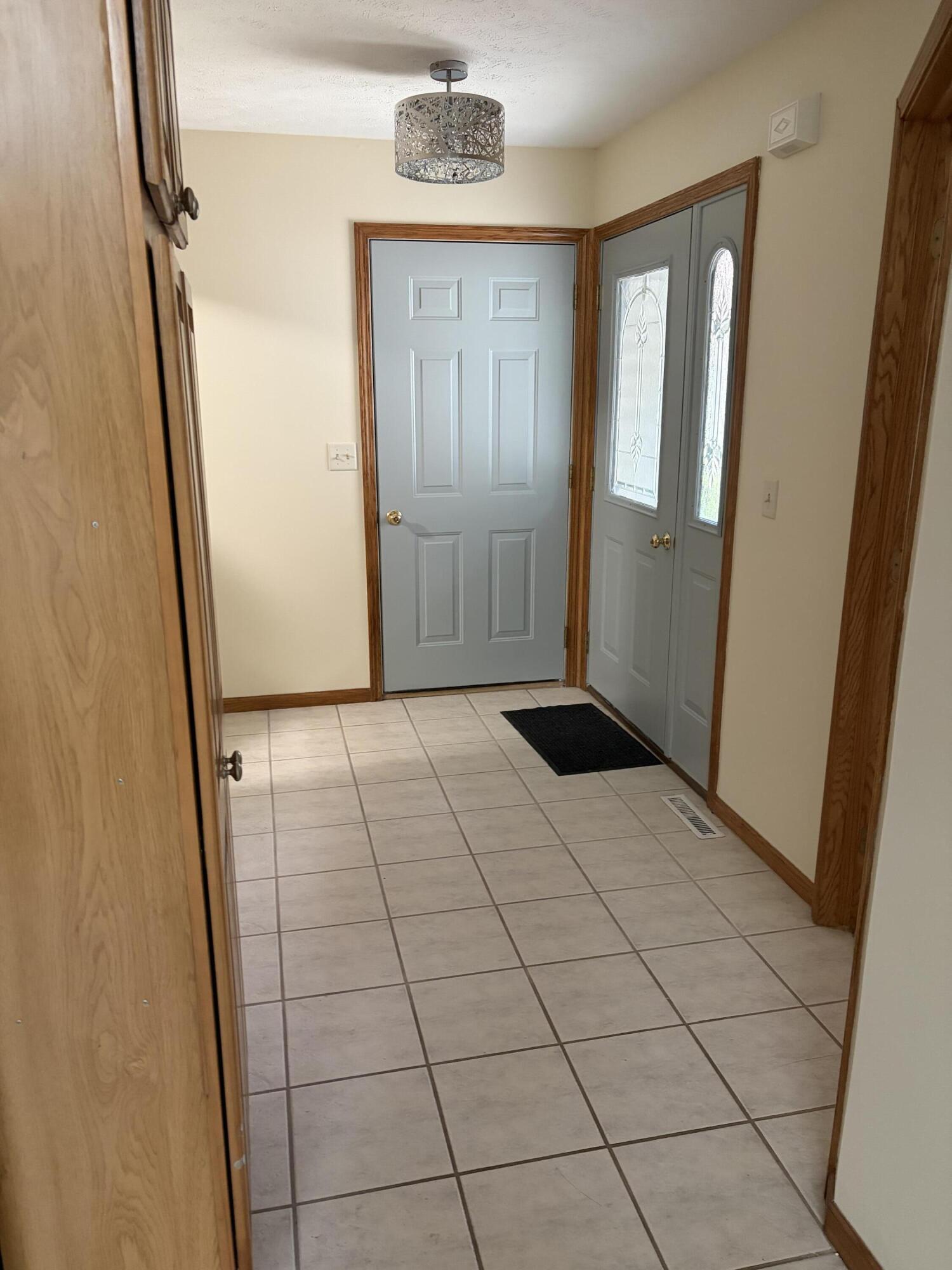 828 Highbanks Drive 21