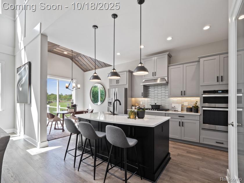 7889 Arimoore Drive