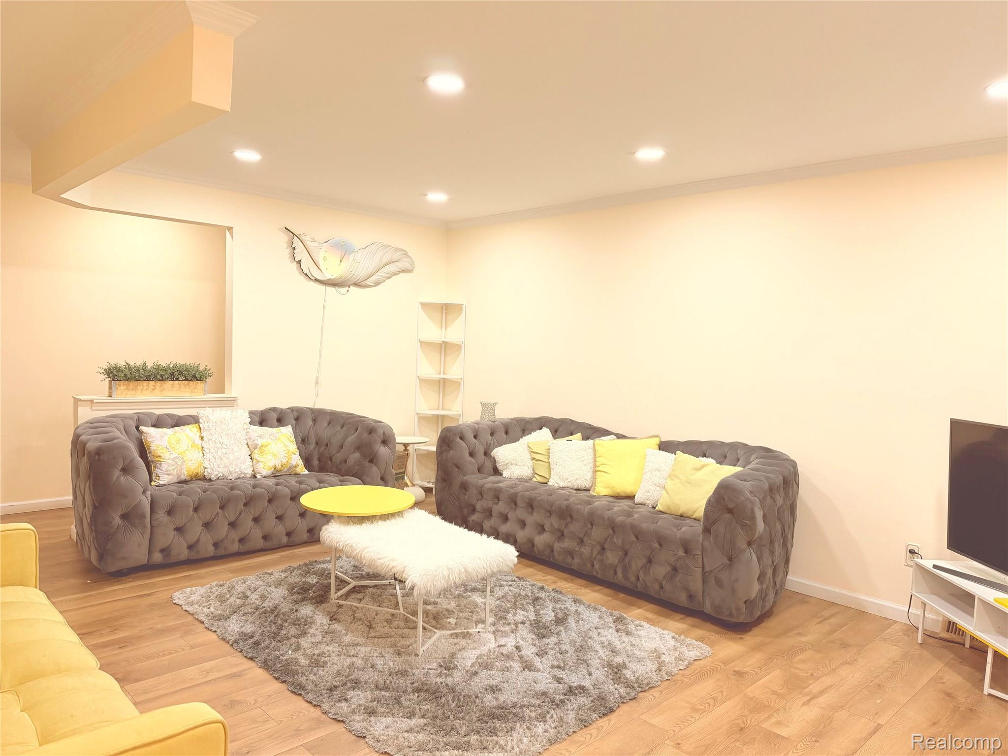 30322 Valenti Drive