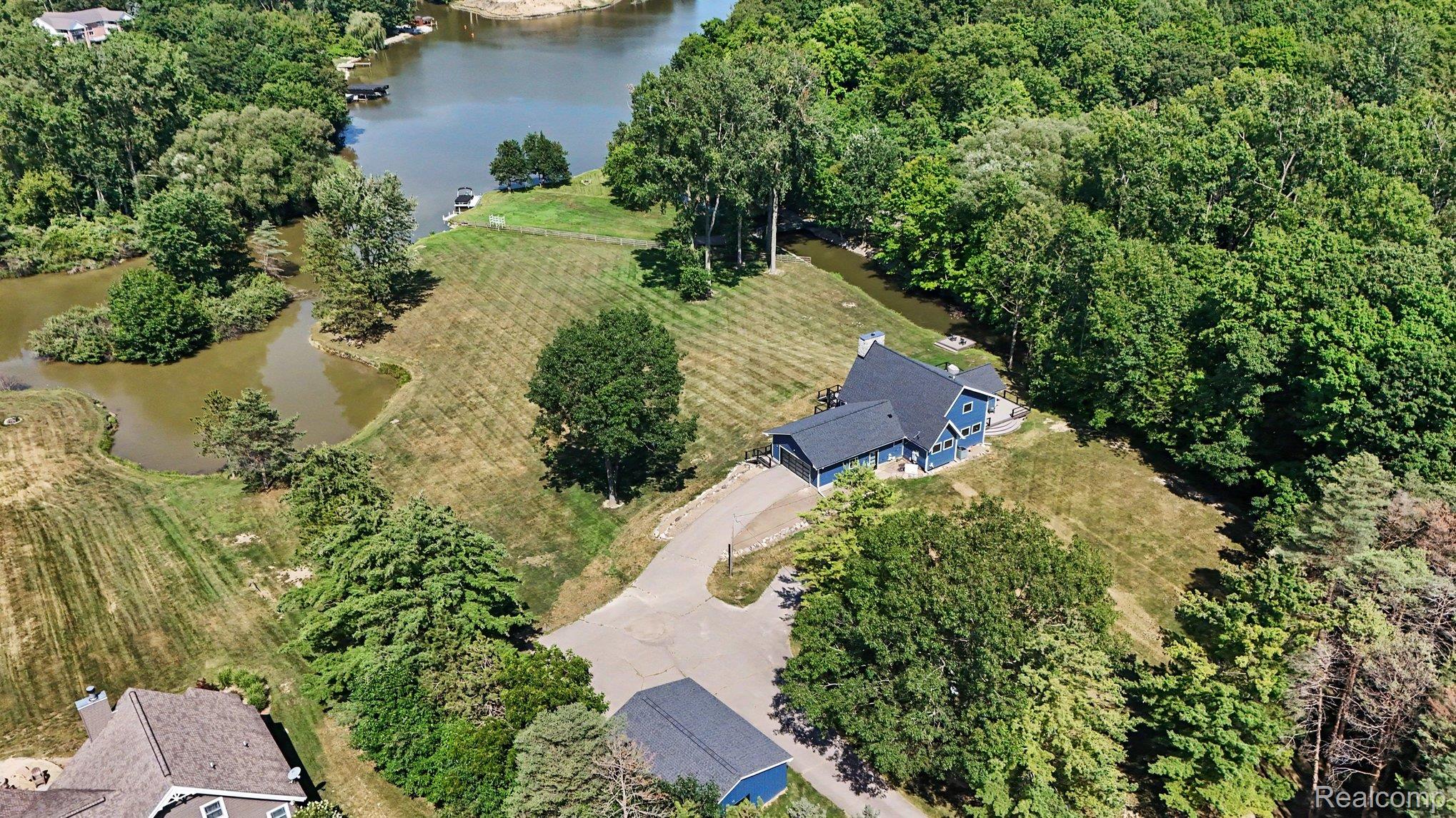 3900 Waterland Drive