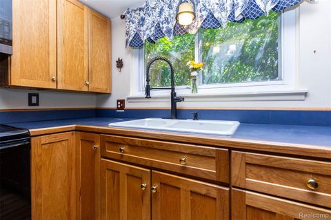Tiny photo for 919 Elmsford Drive, Clawson City, MI 48017 (MLS # 20261038345)