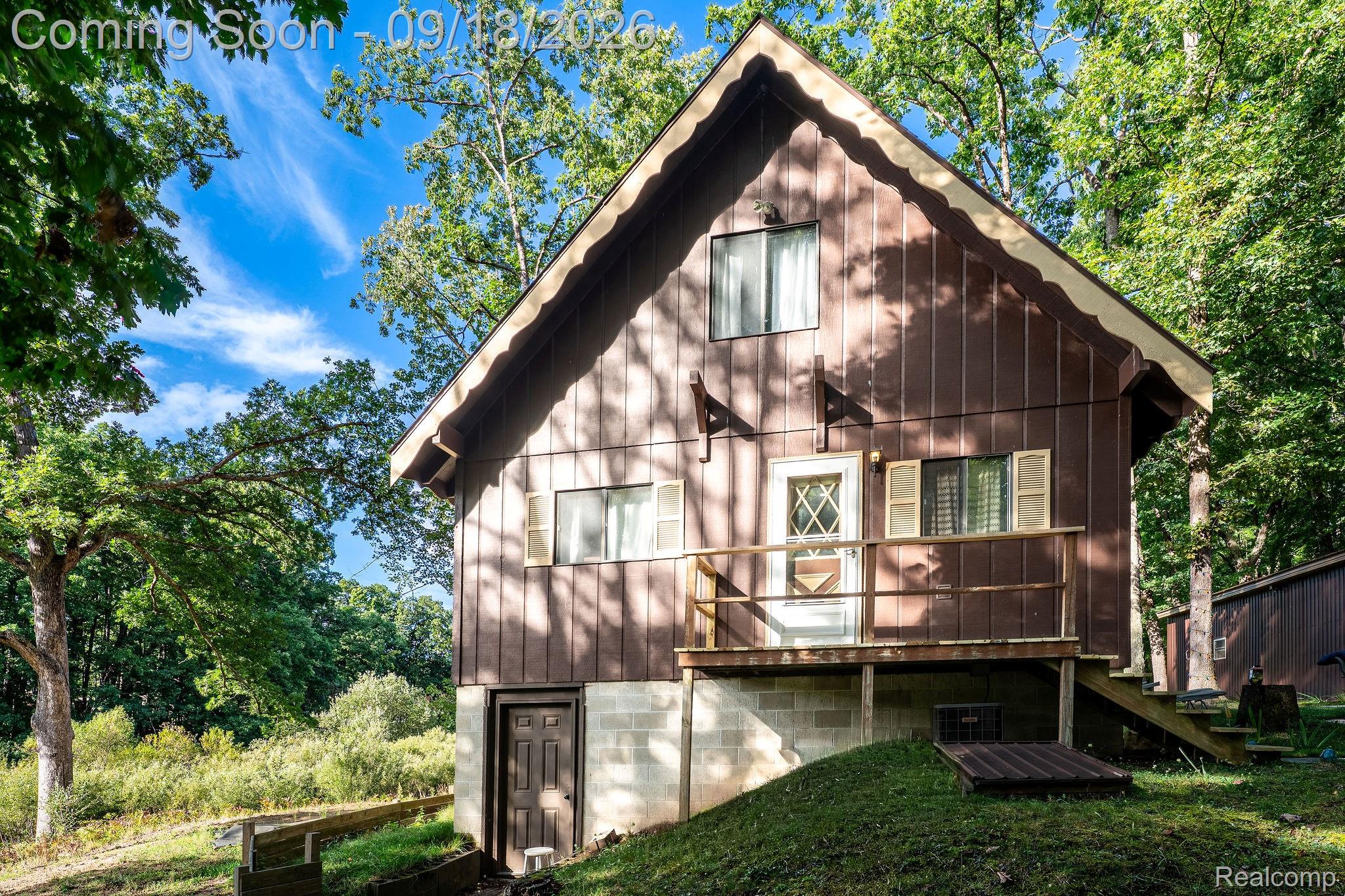 9154 W Ridge View Drive