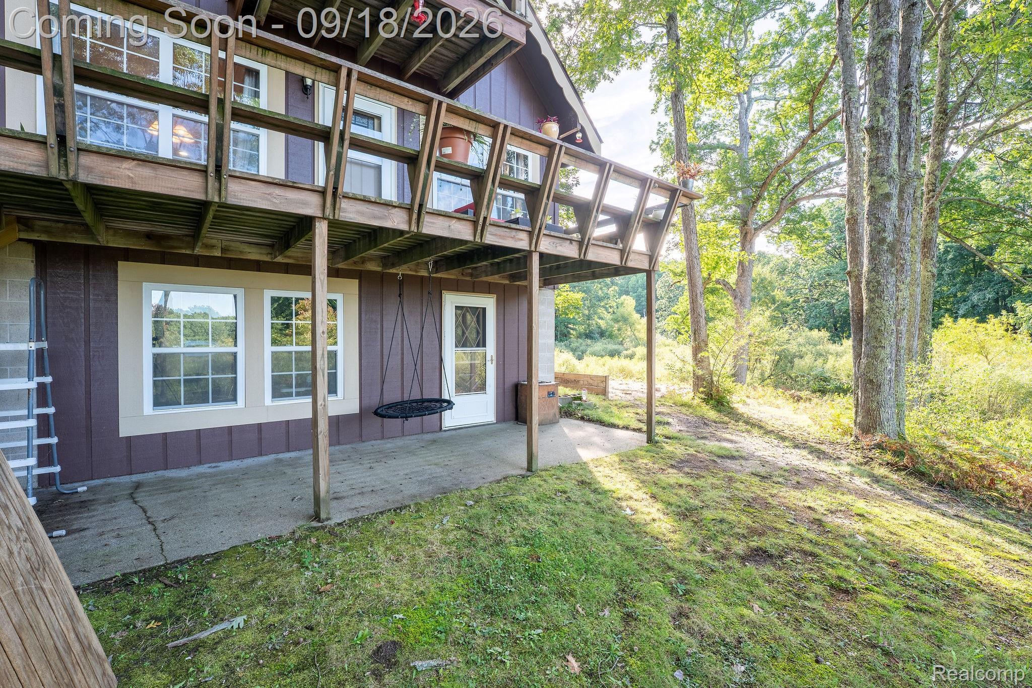9154 W Ridge View Drive