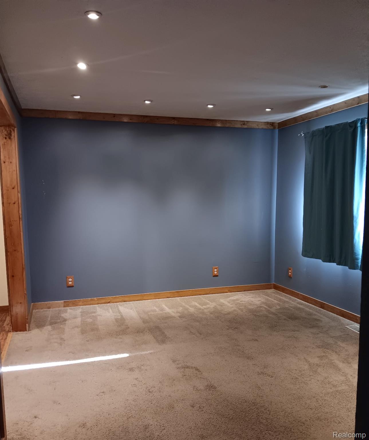 4480 W Grand River Road