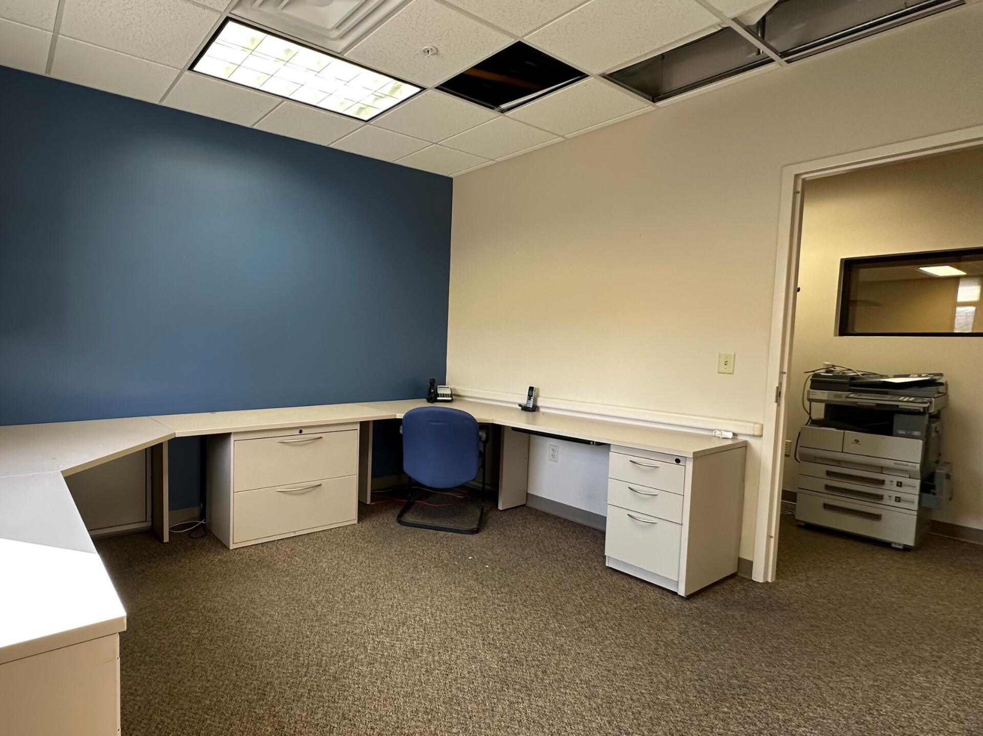 1206 E Crosstown Parkway Entire bldg