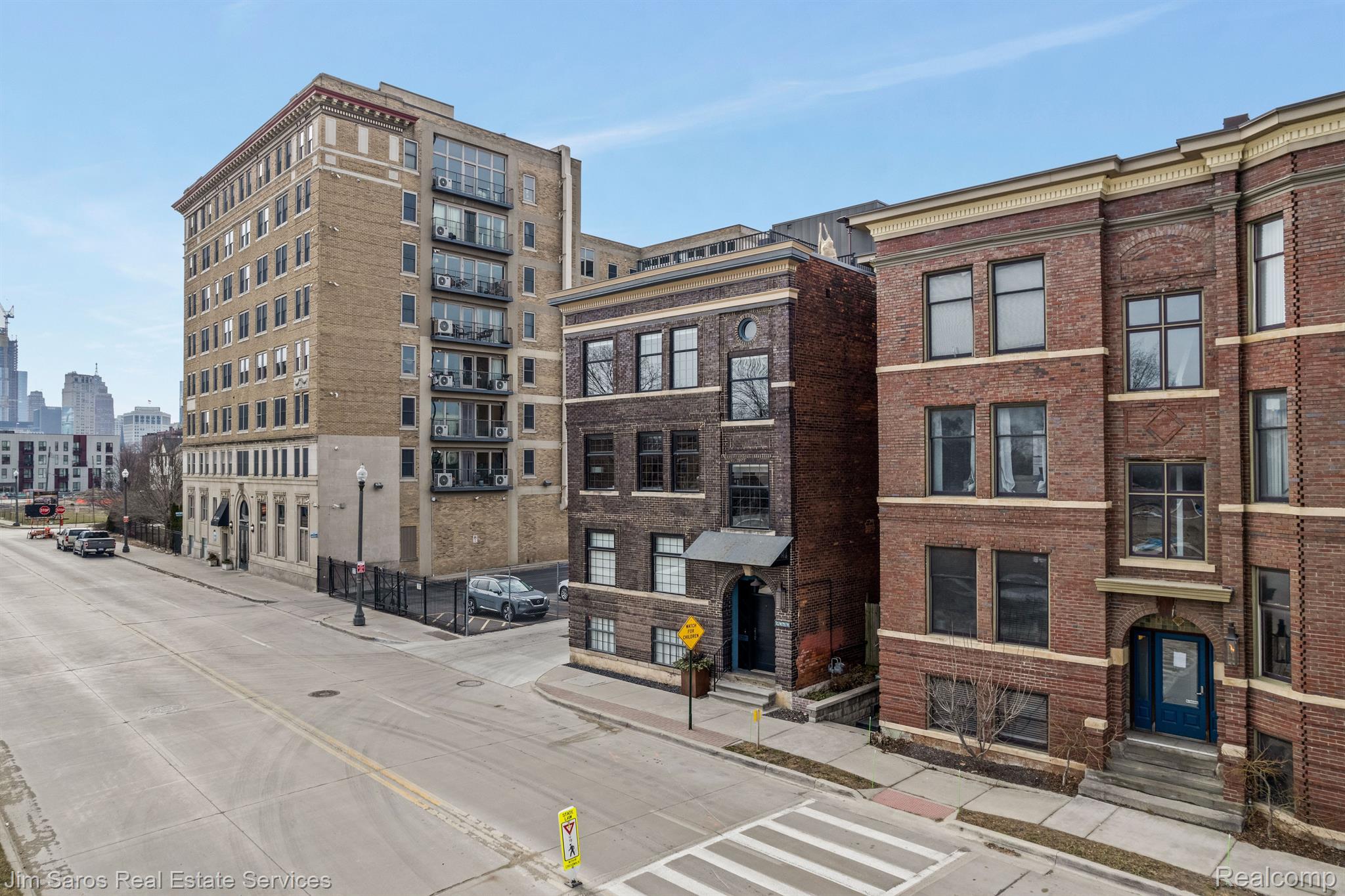 2959 JOHN R Street