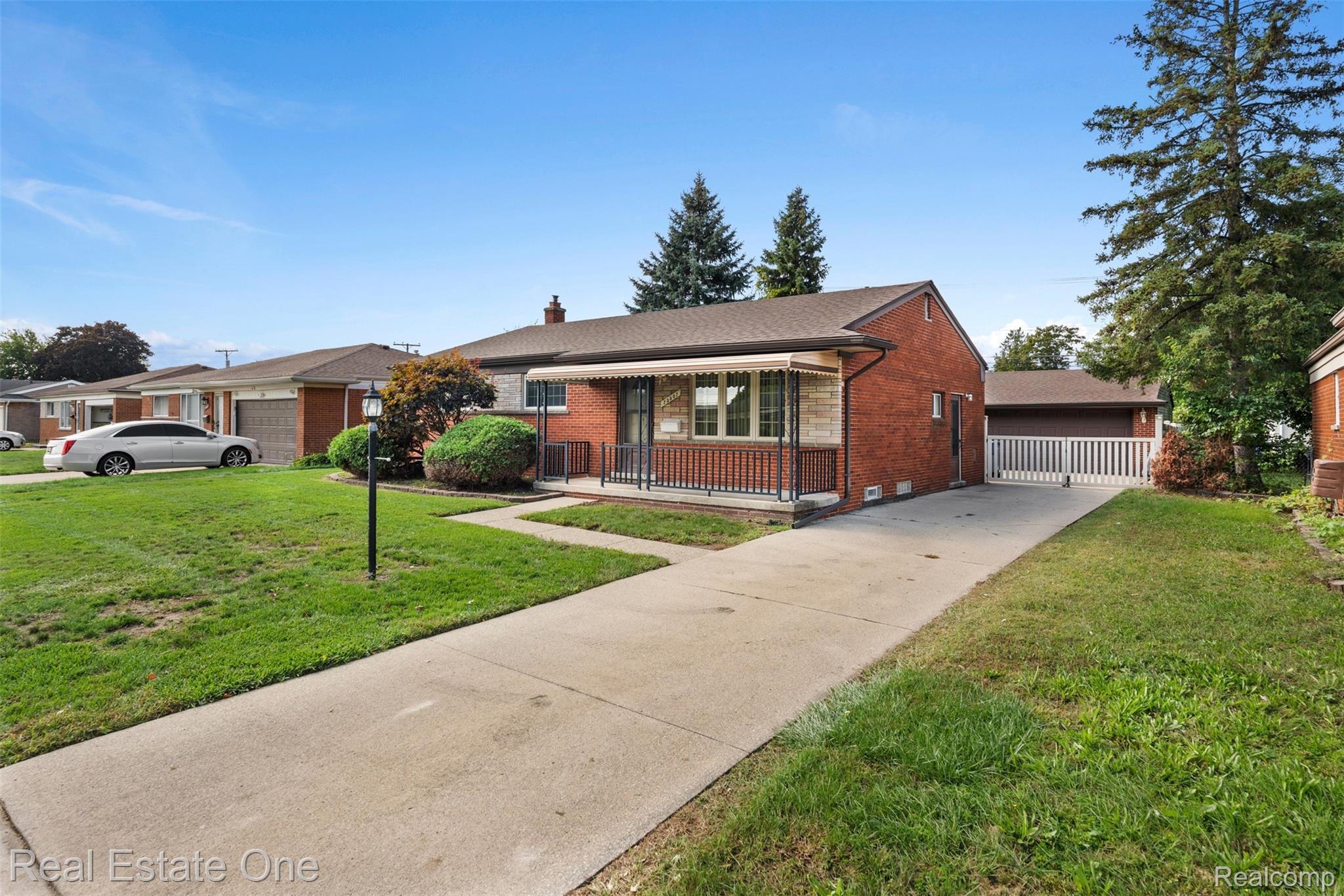 25507 Thomas Drive