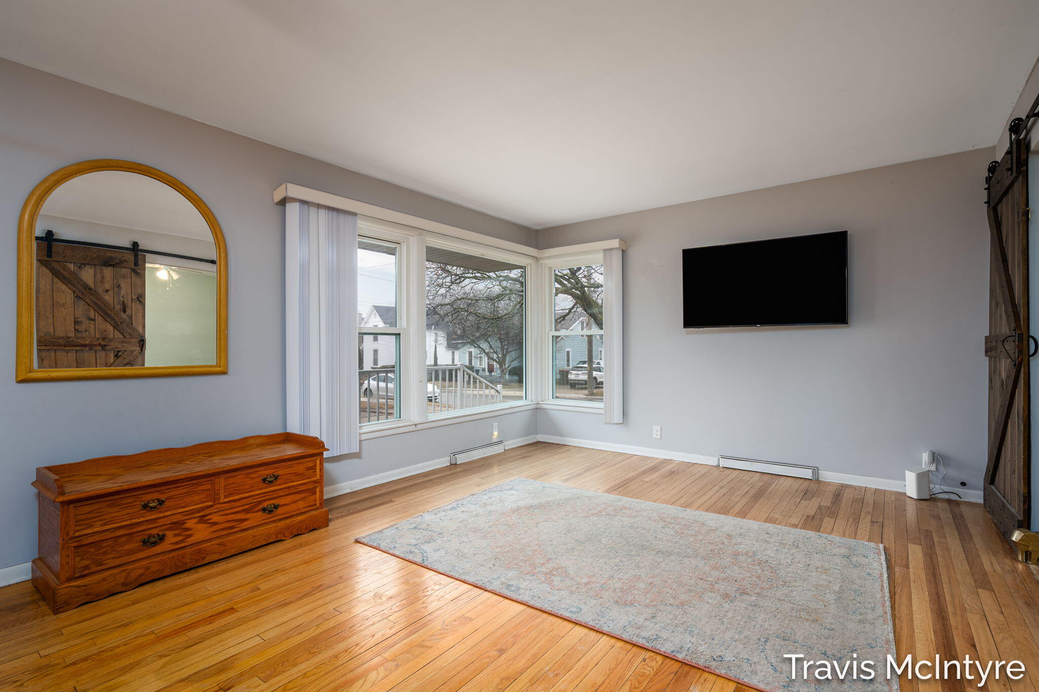 607 N Washington Street SE