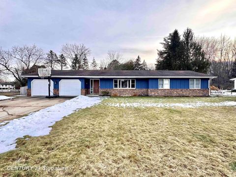 12041 Sanders Drive Tittabawassee Township MI 48623