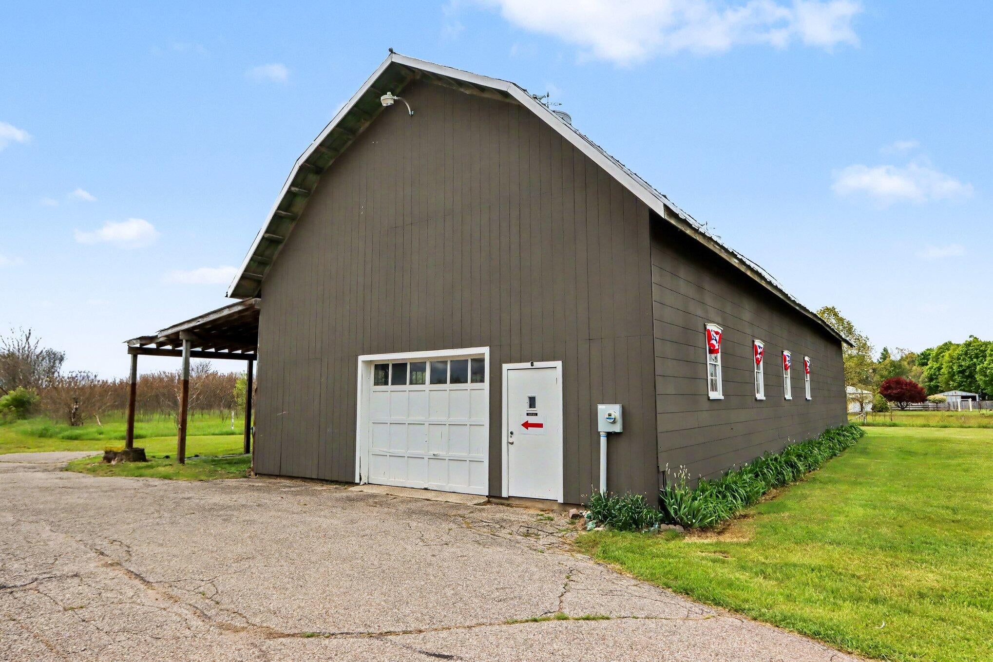 29561 E Red Arrow Highway