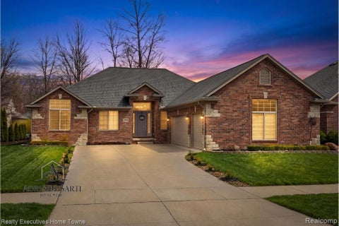 Photo of 50486 Torrey Pines Drive, Macomb Township, MI 48042 (MLS # 20261055341)