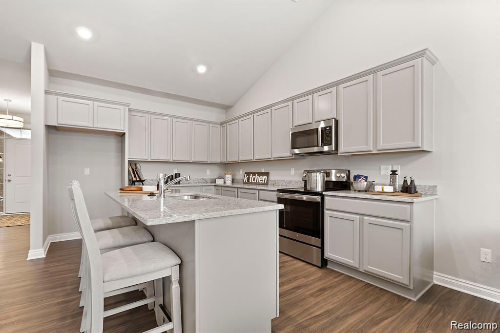 2221 Chase Drive 103