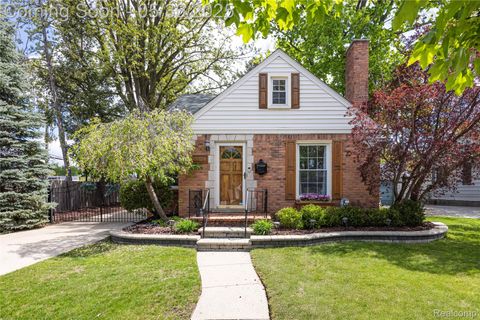 3324 GRIFFITH Avenue Berkley City MI 48072