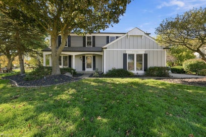 1017 Barneswood Lane Rochester Hills City MI 48306