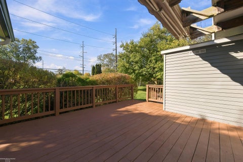 Tiny photo for 1017 Barneswood Lane, Rochester Hills City, MI 48306 (MLS # 58050225454)