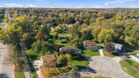Tiny photo for 1017 Barneswood Lane, Rochester Hills City, MI 48306 (MLS # 58050225454)