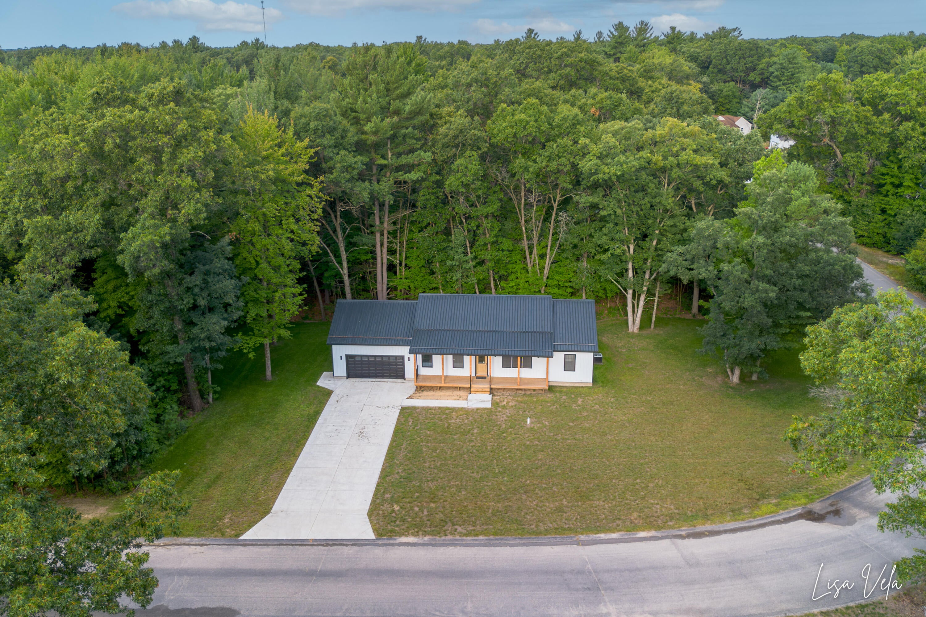 5527 E Samantha Lane