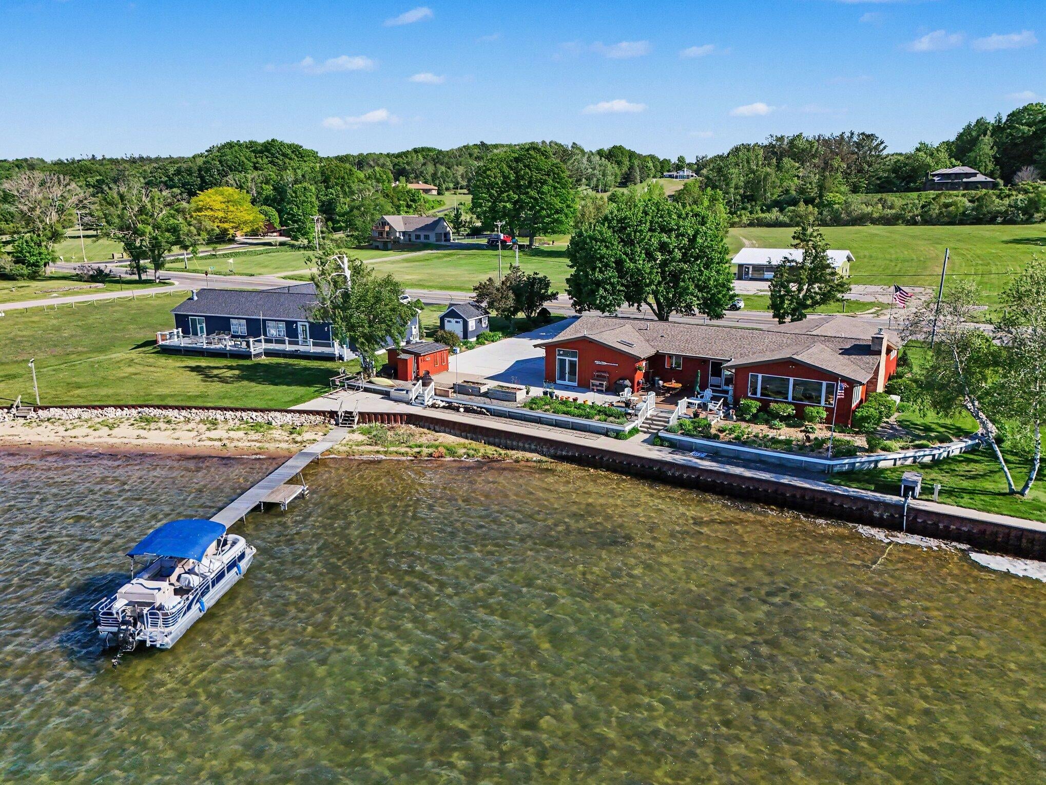 4554 Crescent Beach Road