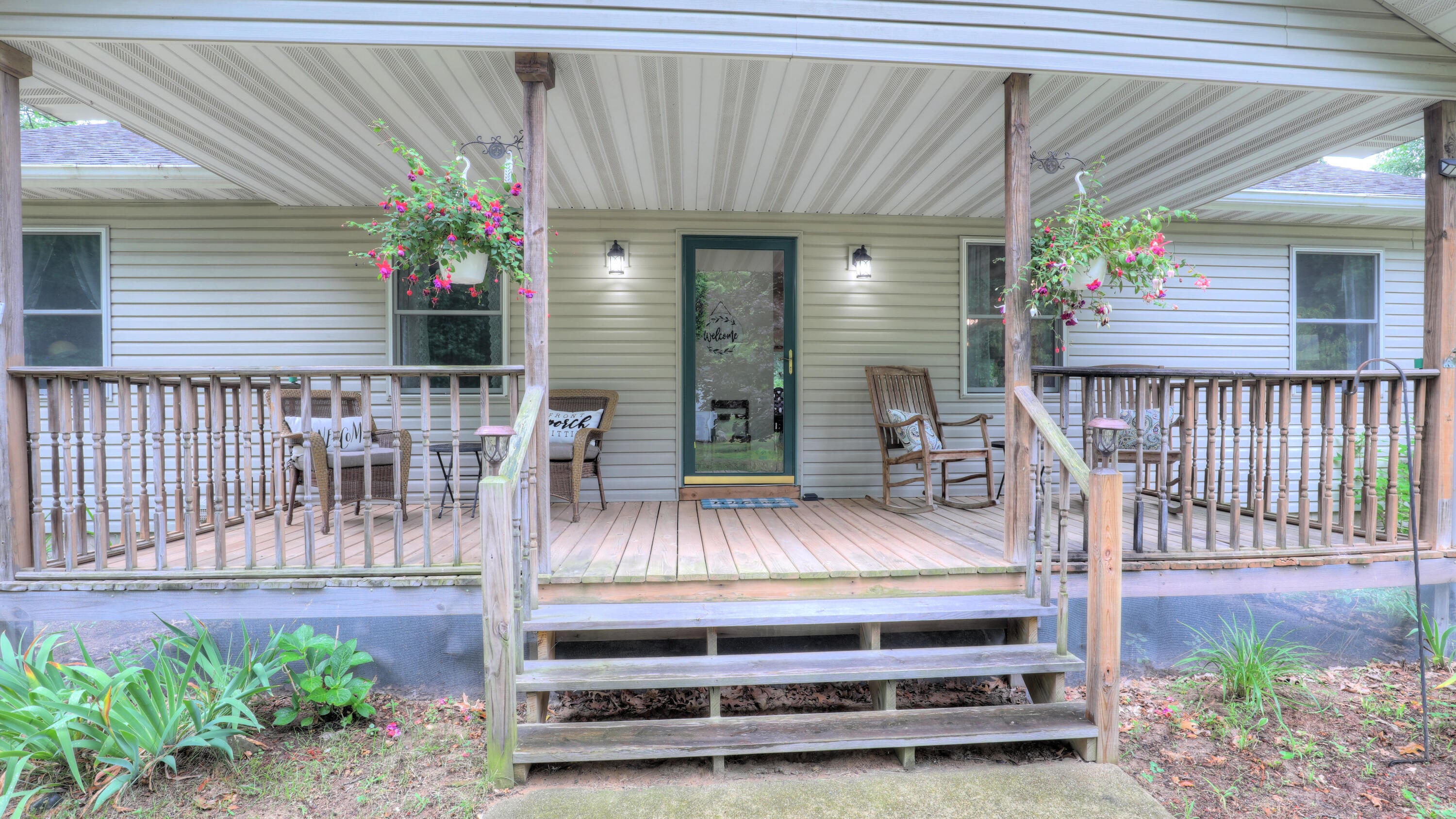 884 Nadeau Drive