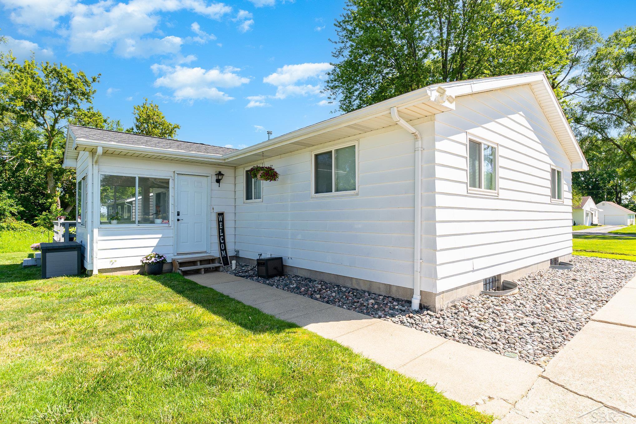 Spaulding Township, Michigan 48601, United States, 3 Bedrooms Bedrooms, ,2 BathroomsBathrooms,Residential,Active,218761