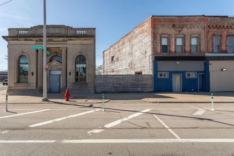 3401 + 3415 Michigan Ave Michigan Ave Detroit City MI 48216