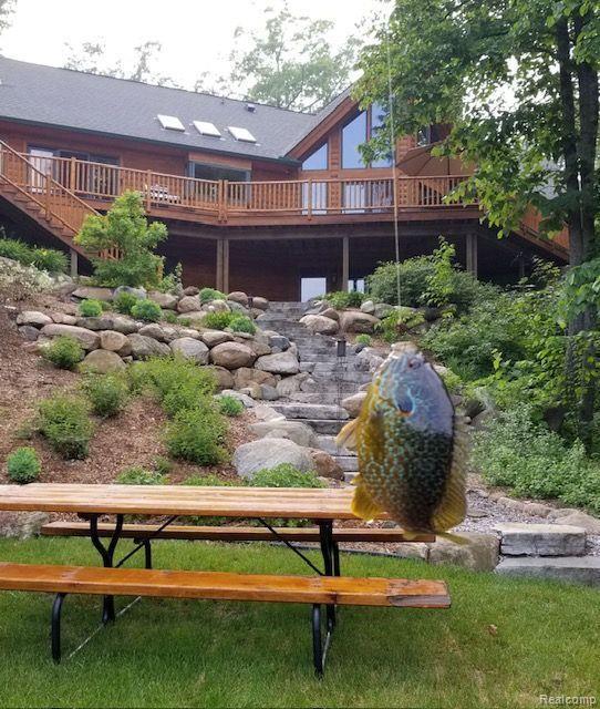 Hadley Township, Michigan 48438, United States, 5 Bedrooms Bedrooms, ,4 BathroomsBathrooms,Residential,Active,15137