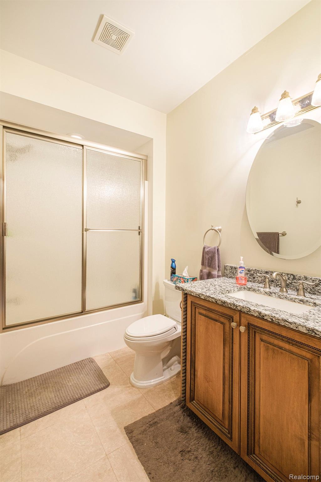 Hadley Township, Michigan 48438, United States, 5 Bedrooms Bedrooms, ,4 BathroomsBathrooms,Residential,Active,15137