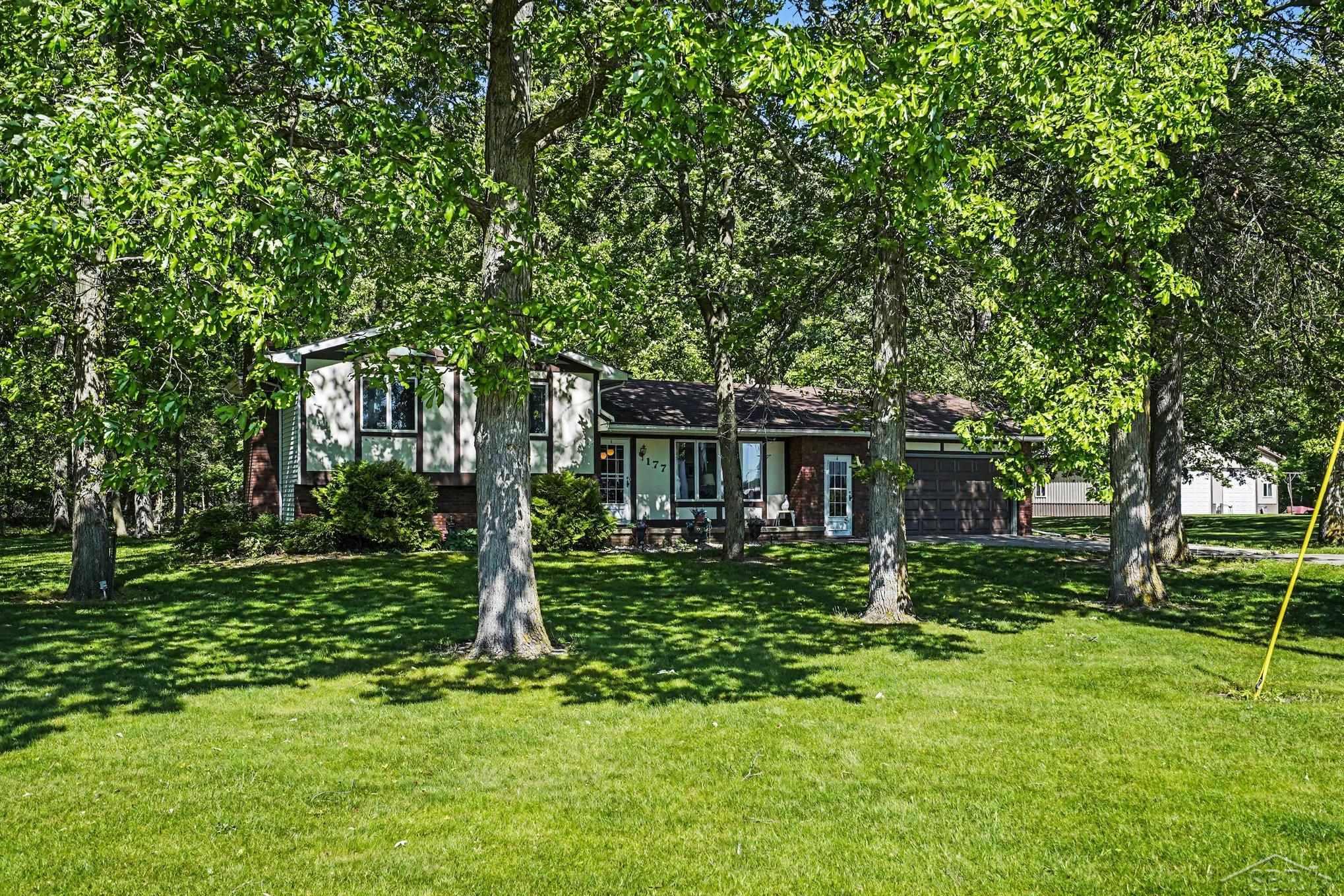 177 N Cotter Road