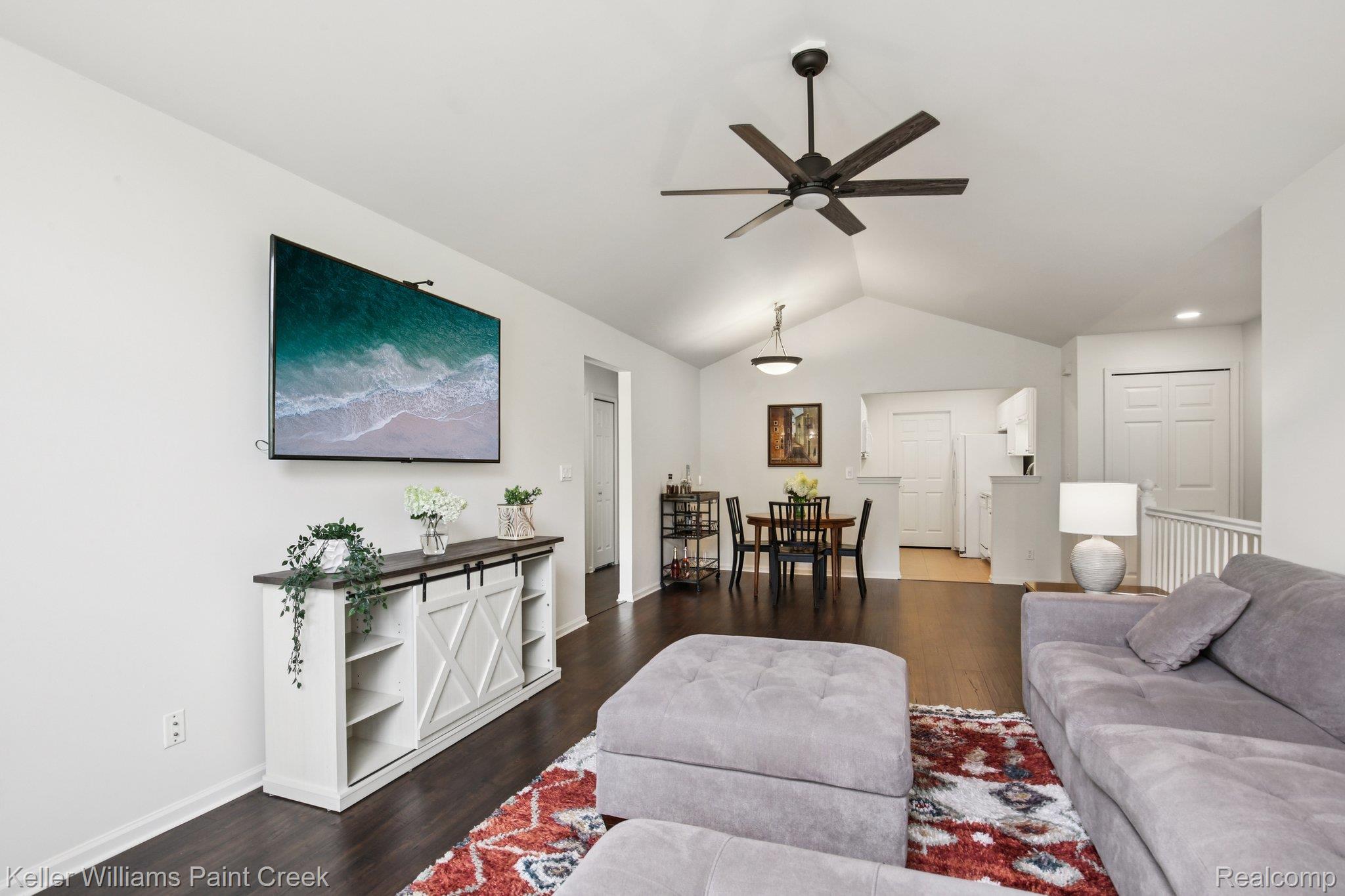 3574 Oakmonte Boulevard