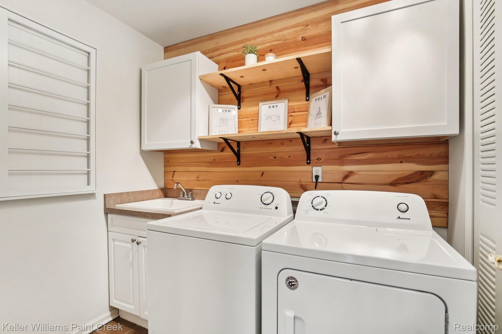 3574 Oakmonte Boulevard