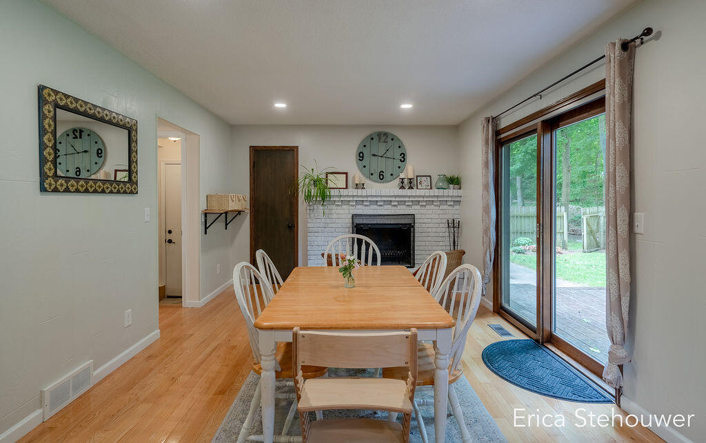 8659 Ridgecrest Court SW