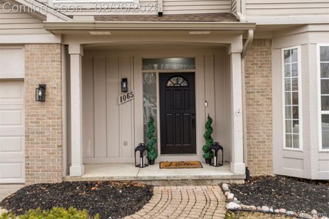 1065 Equestrian Drive South Lyon City MI 48178