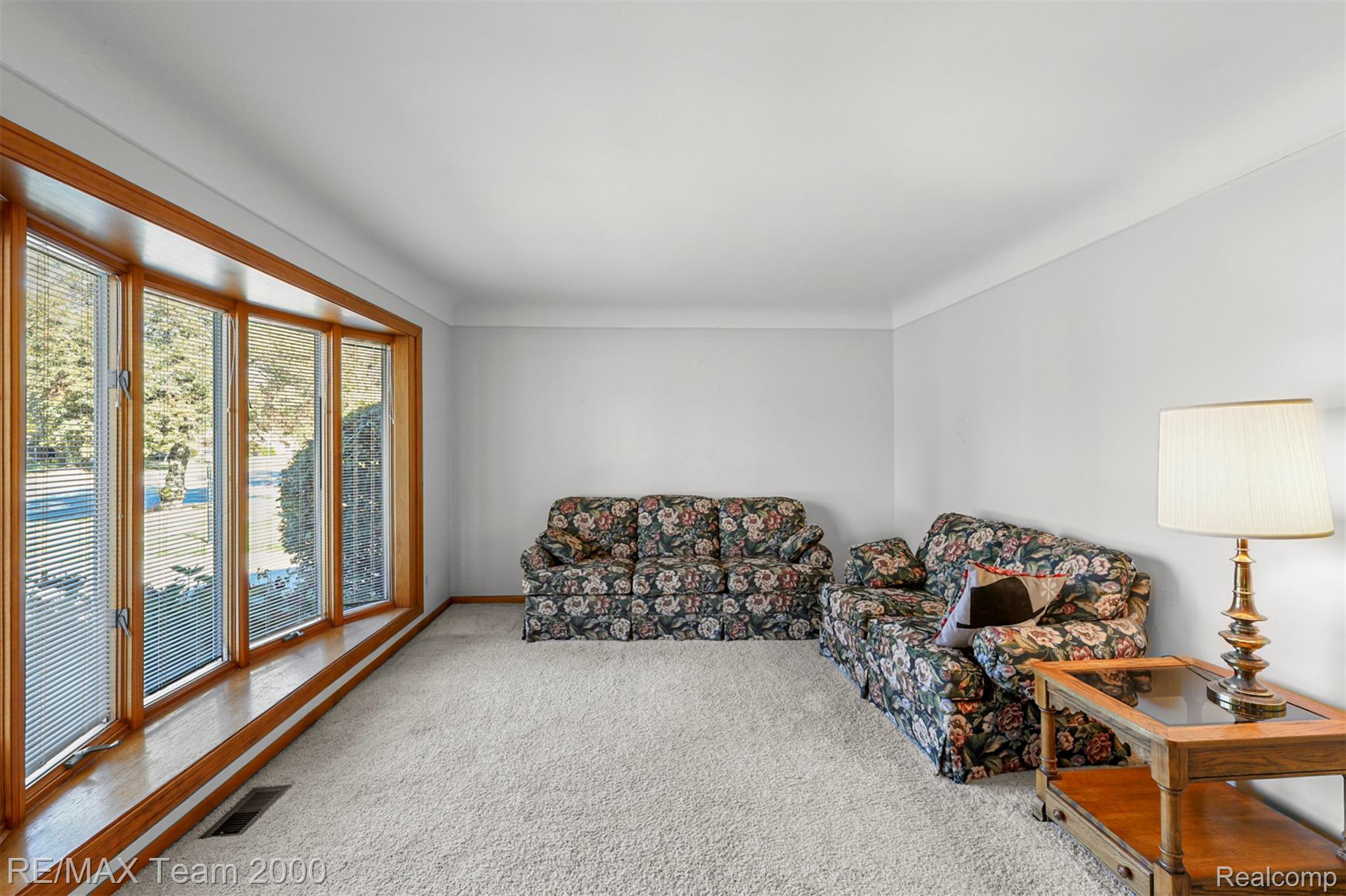 26511 W Warren Street