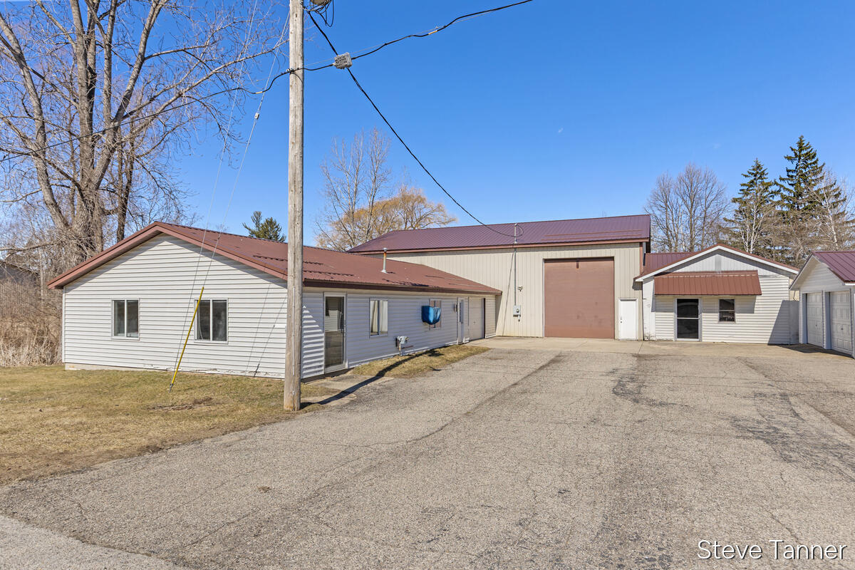 5423 E Howard City-Edmore