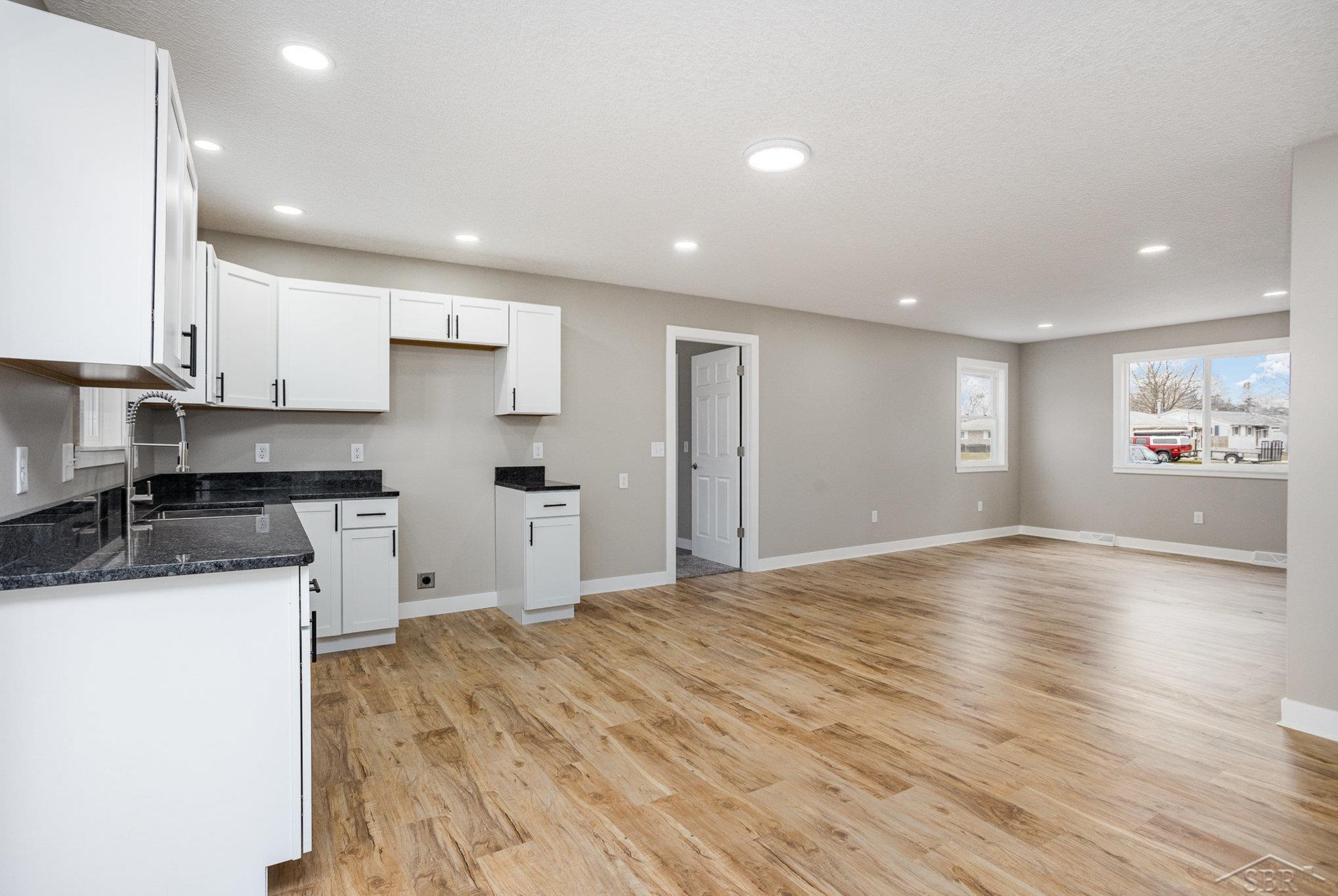 CarrolltonTownship_Saginaw, Michigan 48604, United States, 3 Bedrooms Bedrooms, ,2 BathroomsBathrooms,Residential,Active,95818