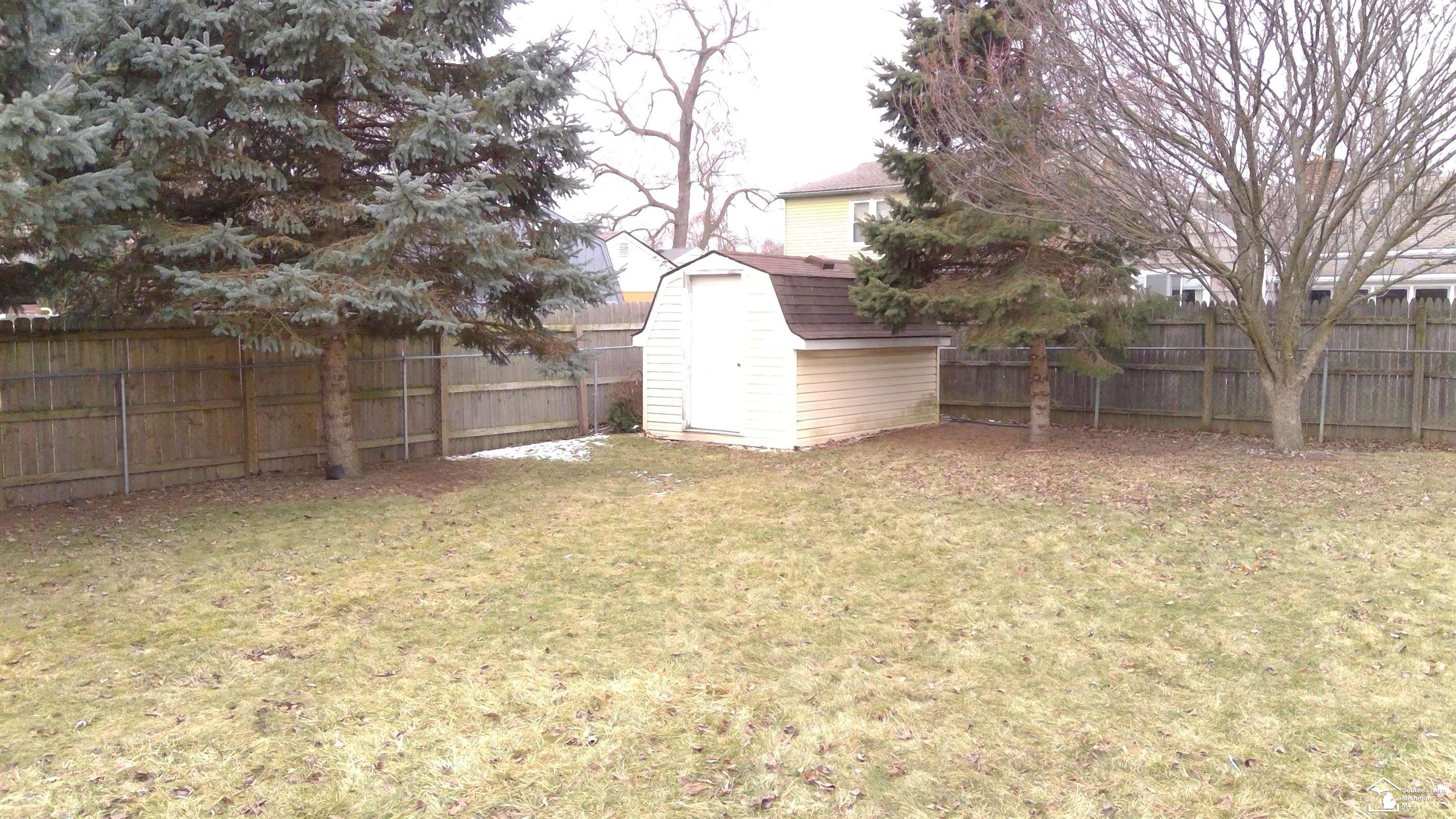 15453 PARKWOOD Drive